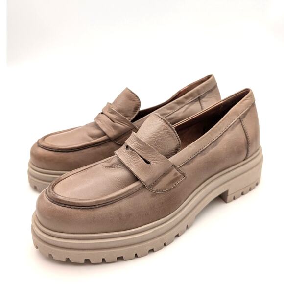 Miz Mooz Legend Platform Loafer Shoes Beige Antique Burnish Size US8.5 EU39 - Picture 1 of 11